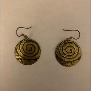 Island Traditions circle earrings